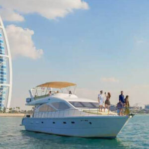 dubai-yacht